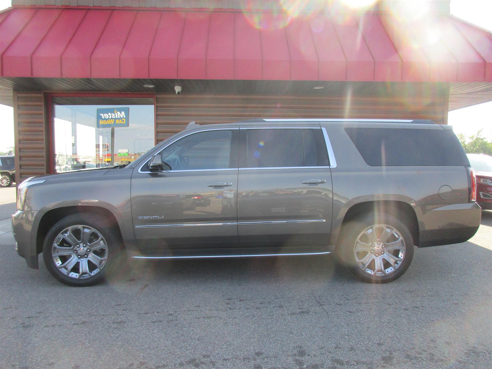 2016 GMC Yukon XL Denali 4WD