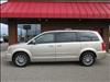 2016 Chrysler Town and Country Touring-L - thumbnail 2