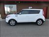 2016 Kia Soul Base - thumbnail 2