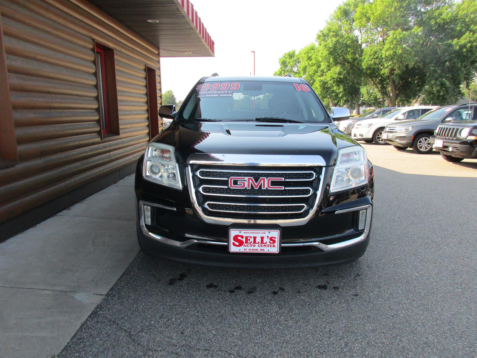 View vehicle photo 2