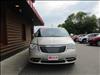 2016 Chrysler Town and Country Touring-L - thumbnail 3
