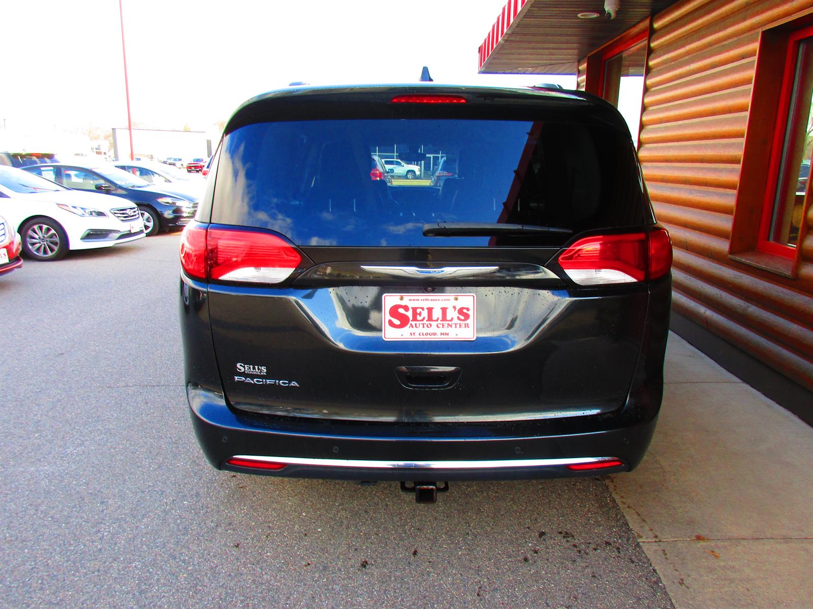 View vehicle photo 6