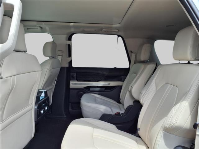 2024 Ford Expedition MAX Platinum