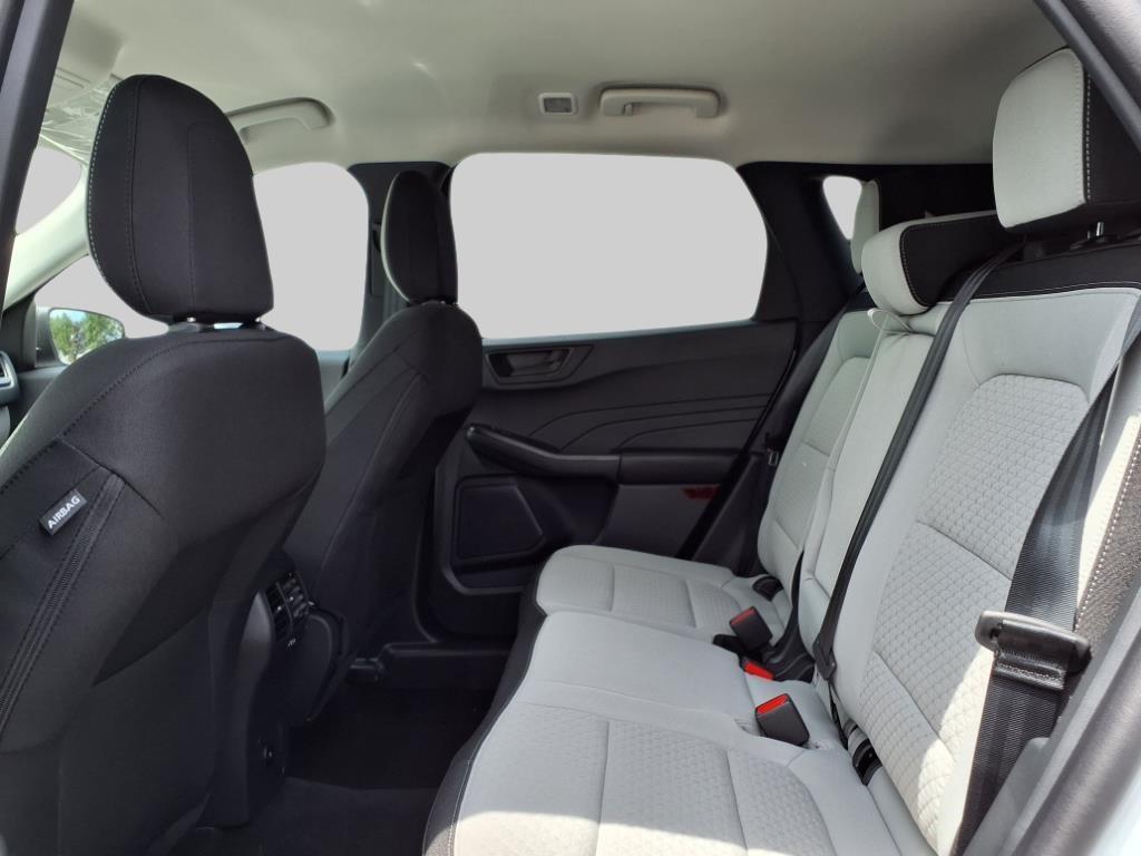 2025 – Ford – Escape