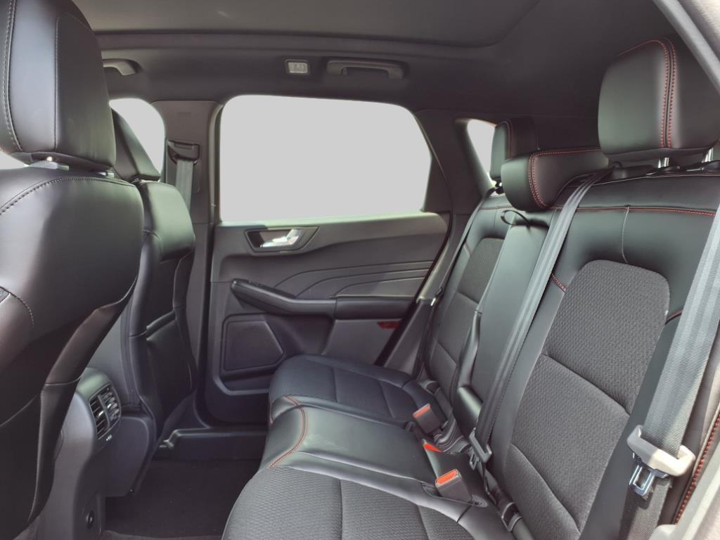 2025 – Ford – Escape Hybrid
