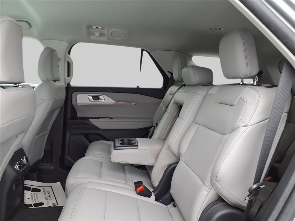 2025 – Ford – Explorer