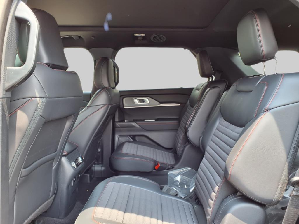 2025 – Ford – Explorer