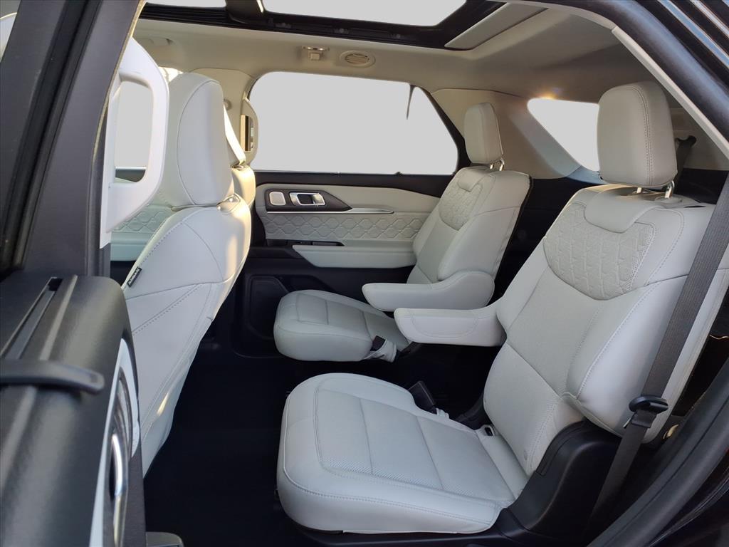 2025 – Ford – Explorer