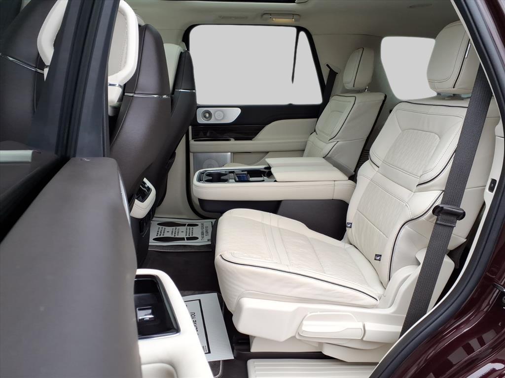 2024 – Lincoln – Navigator