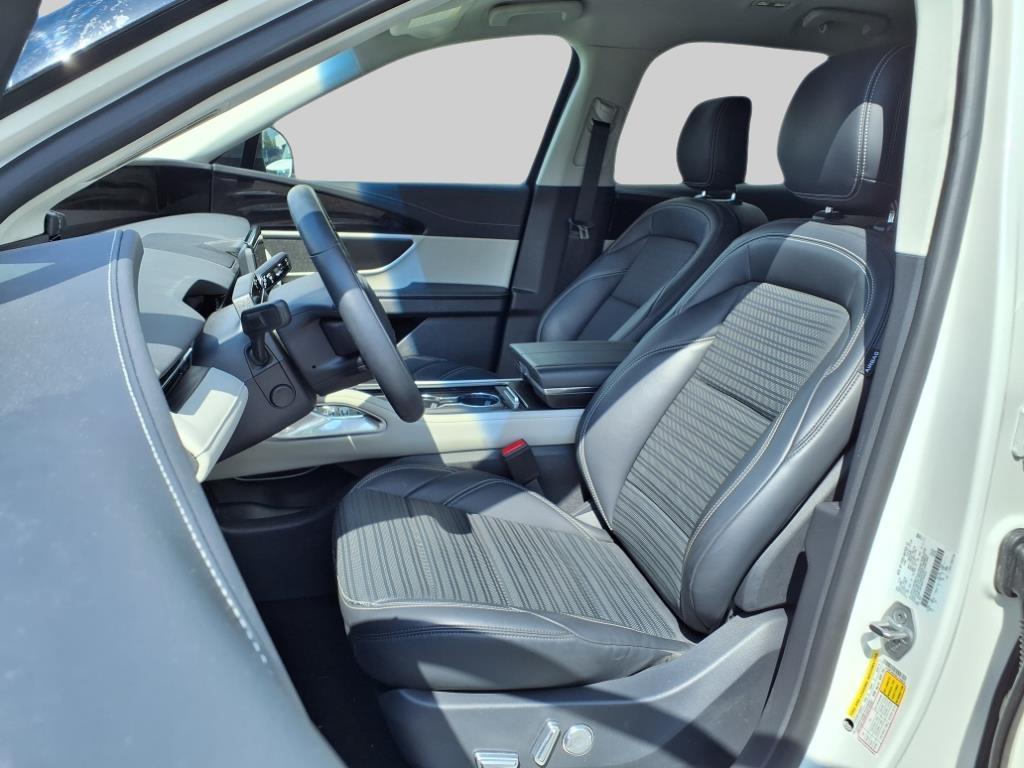 2024 – Lincoln – Nautilus Hybrid