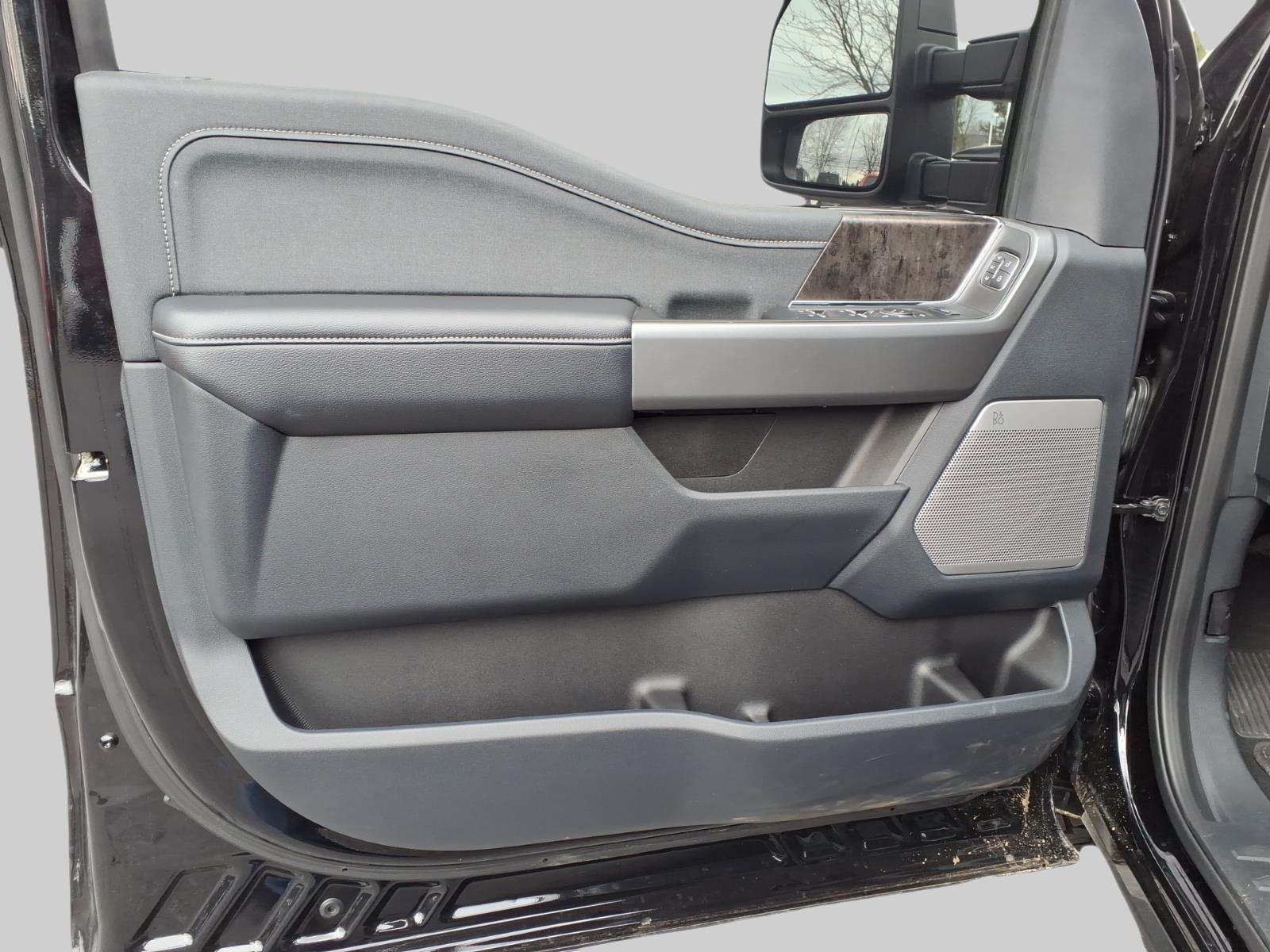 2025 – Ford – F-250 Super Duty