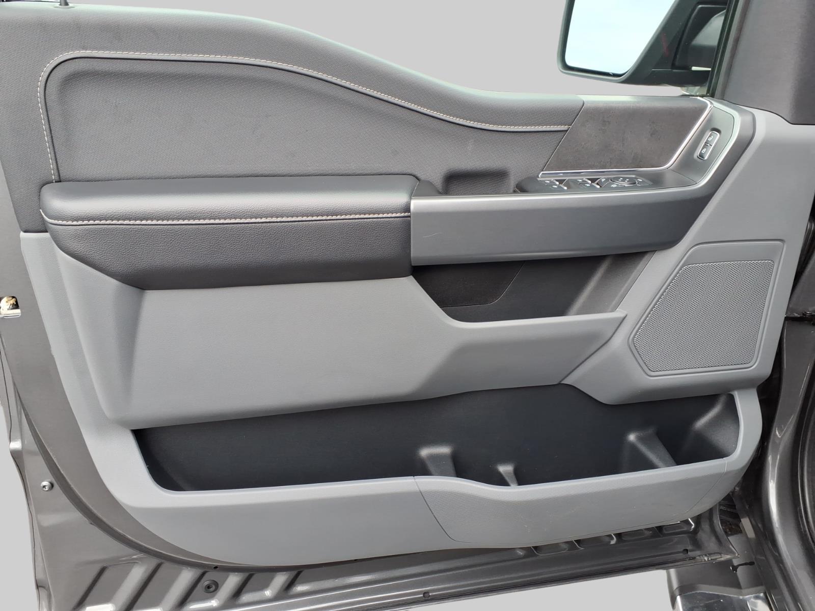 2025 – Ford – F-150