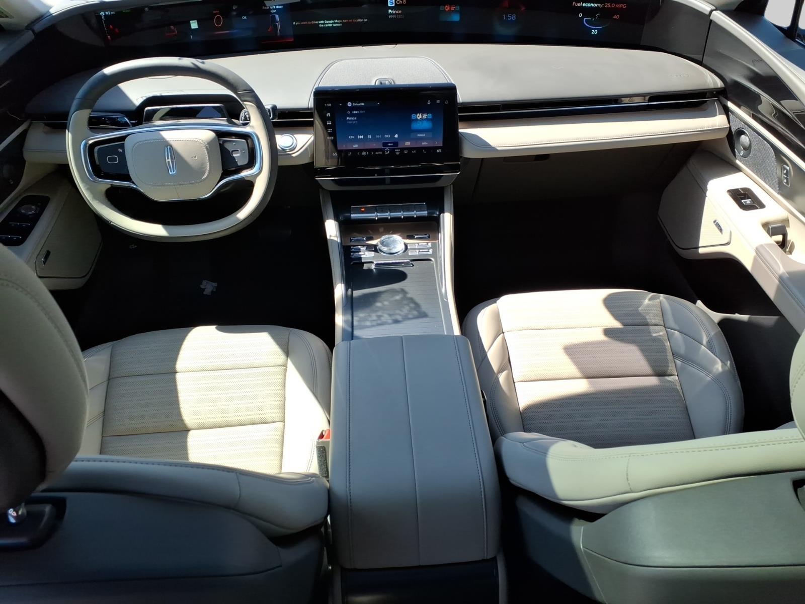2025 – Lincoln – Nautilus Hybrid