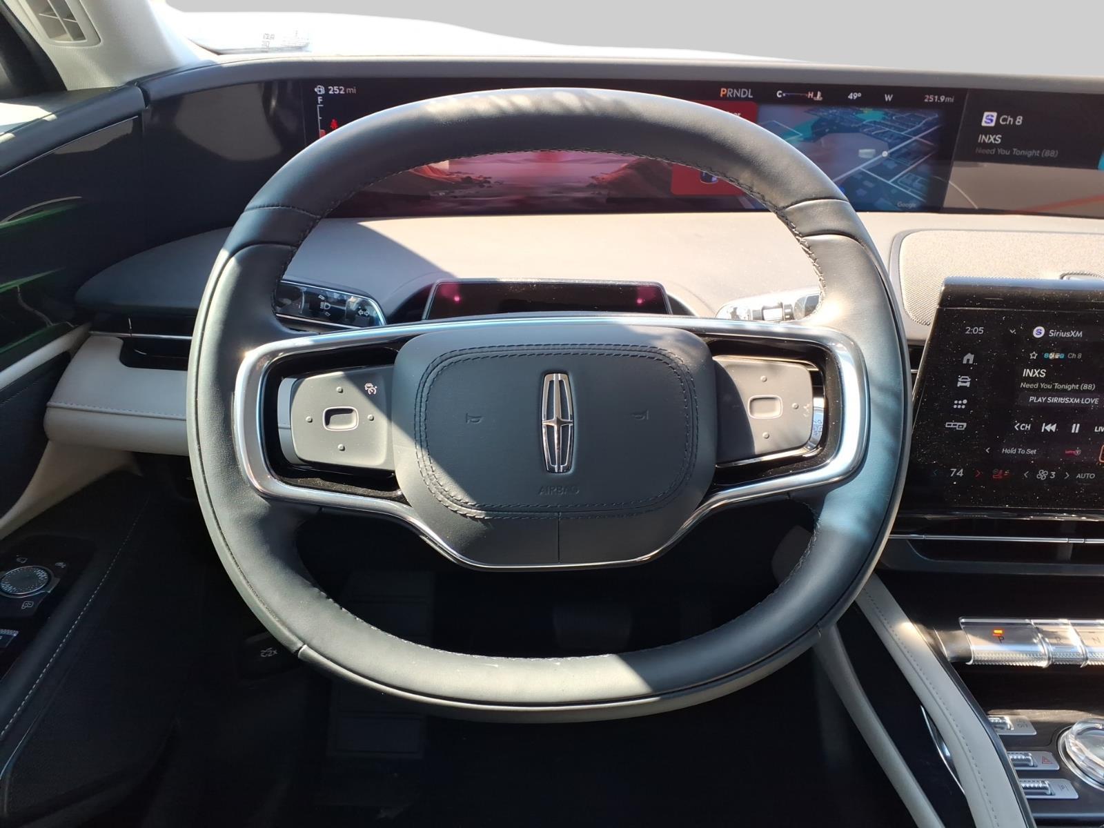 2024 – Lincoln – Nautilus