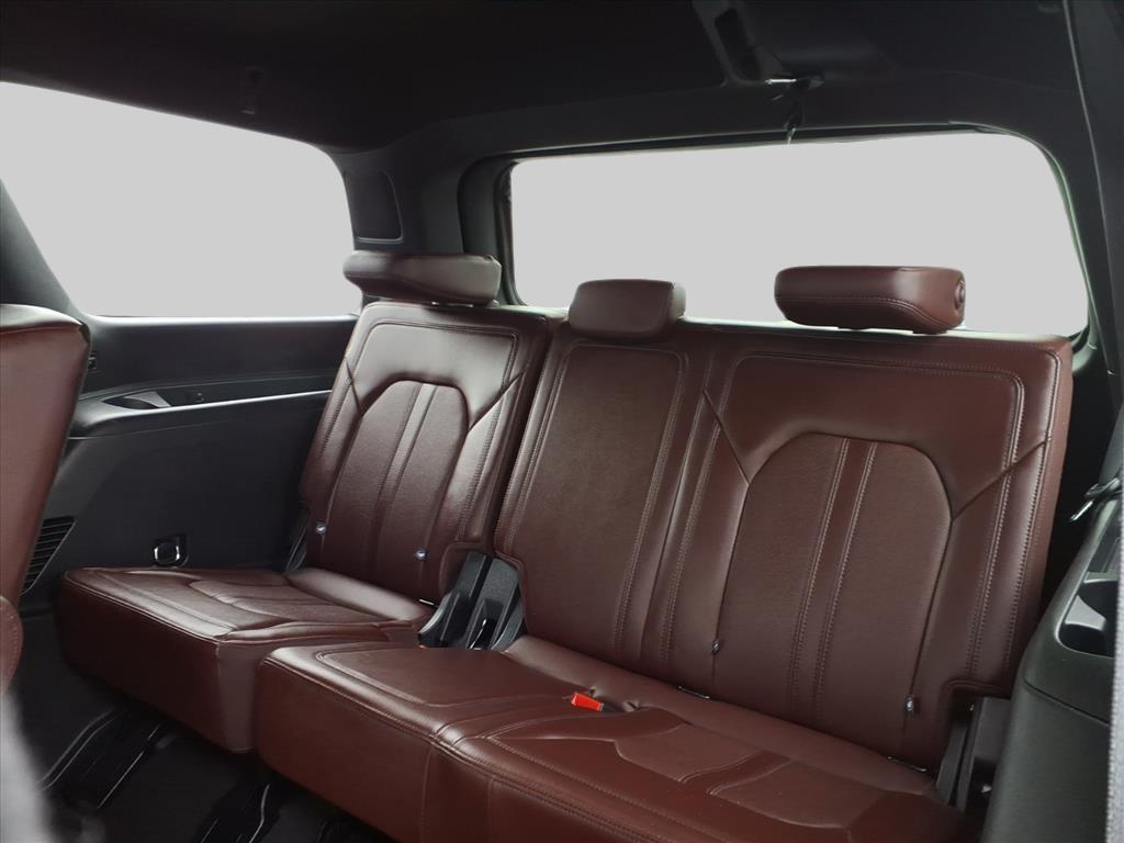 2024 – Ford – Expedition