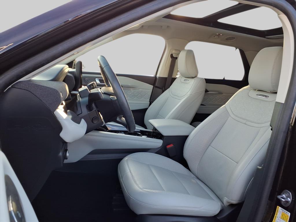 2025 – Ford – Explorer