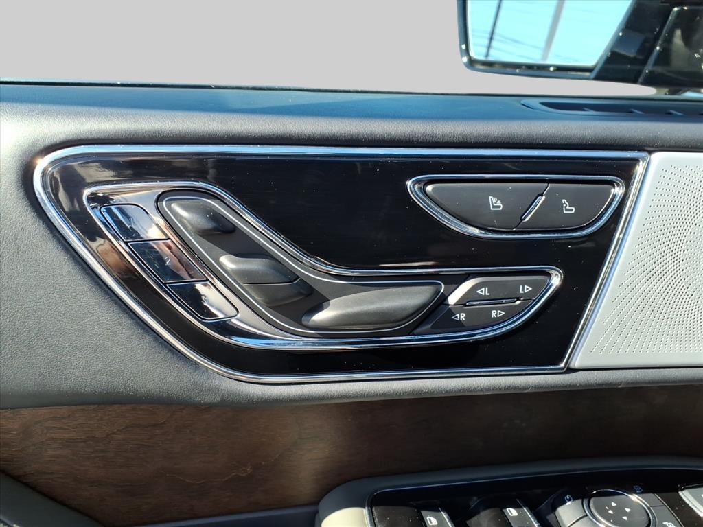 2024 – Lincoln – Navigator