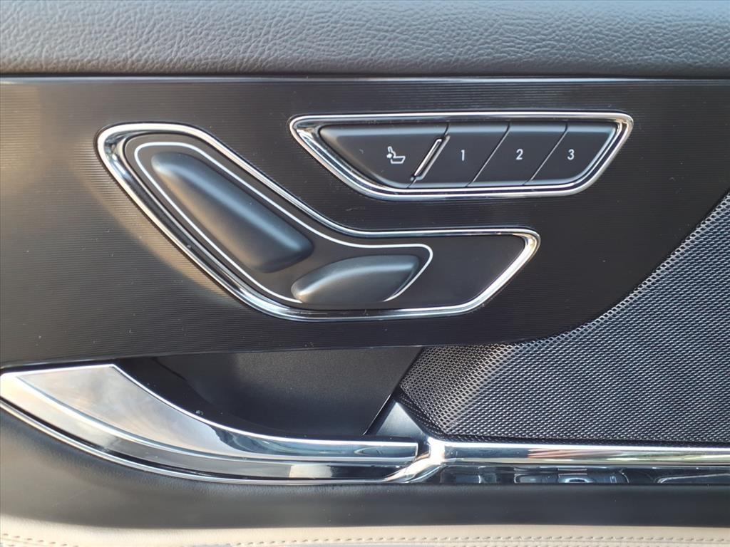 2025 – Lincoln – Corsair