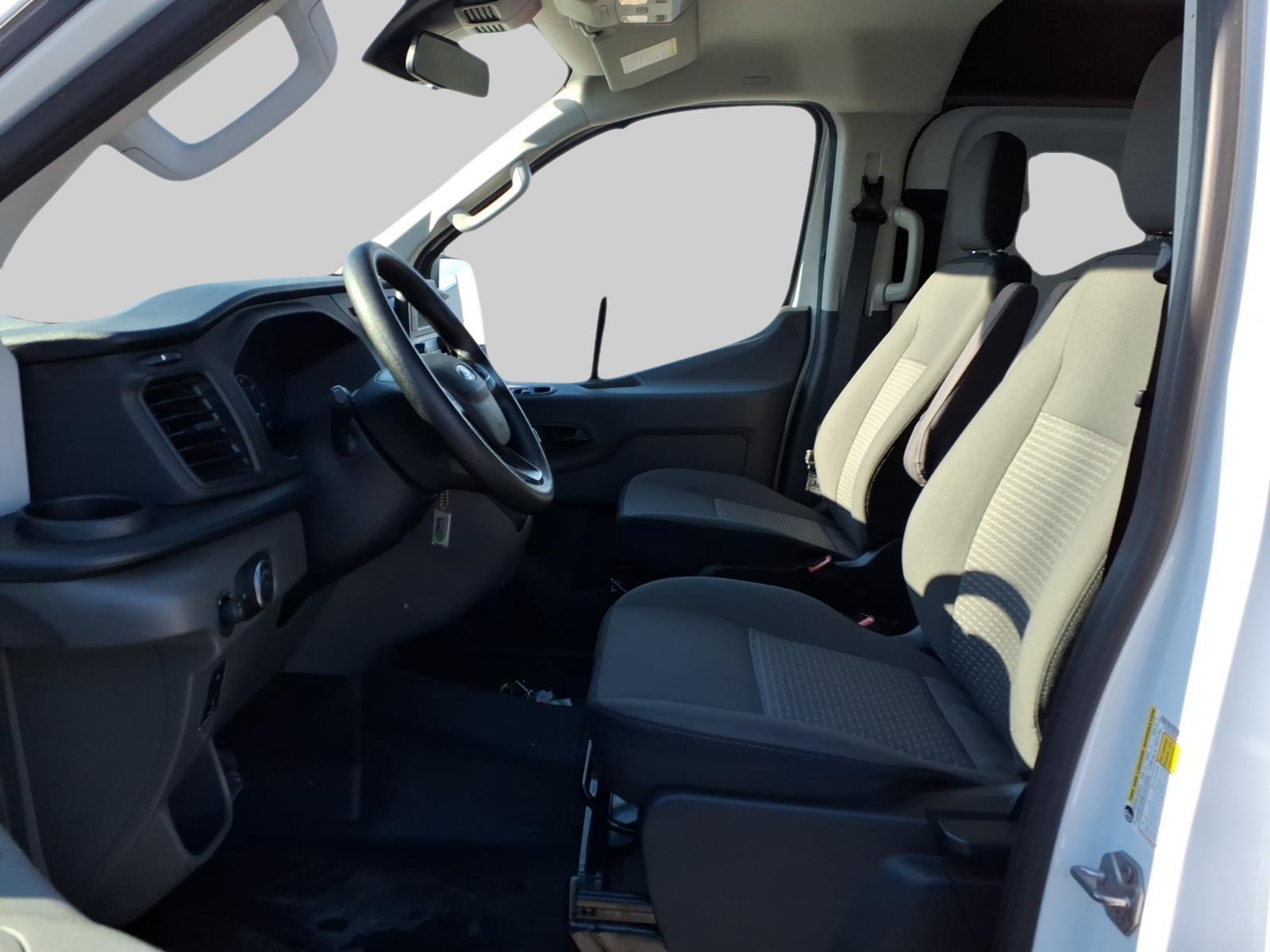 2024 – Ford – Transit