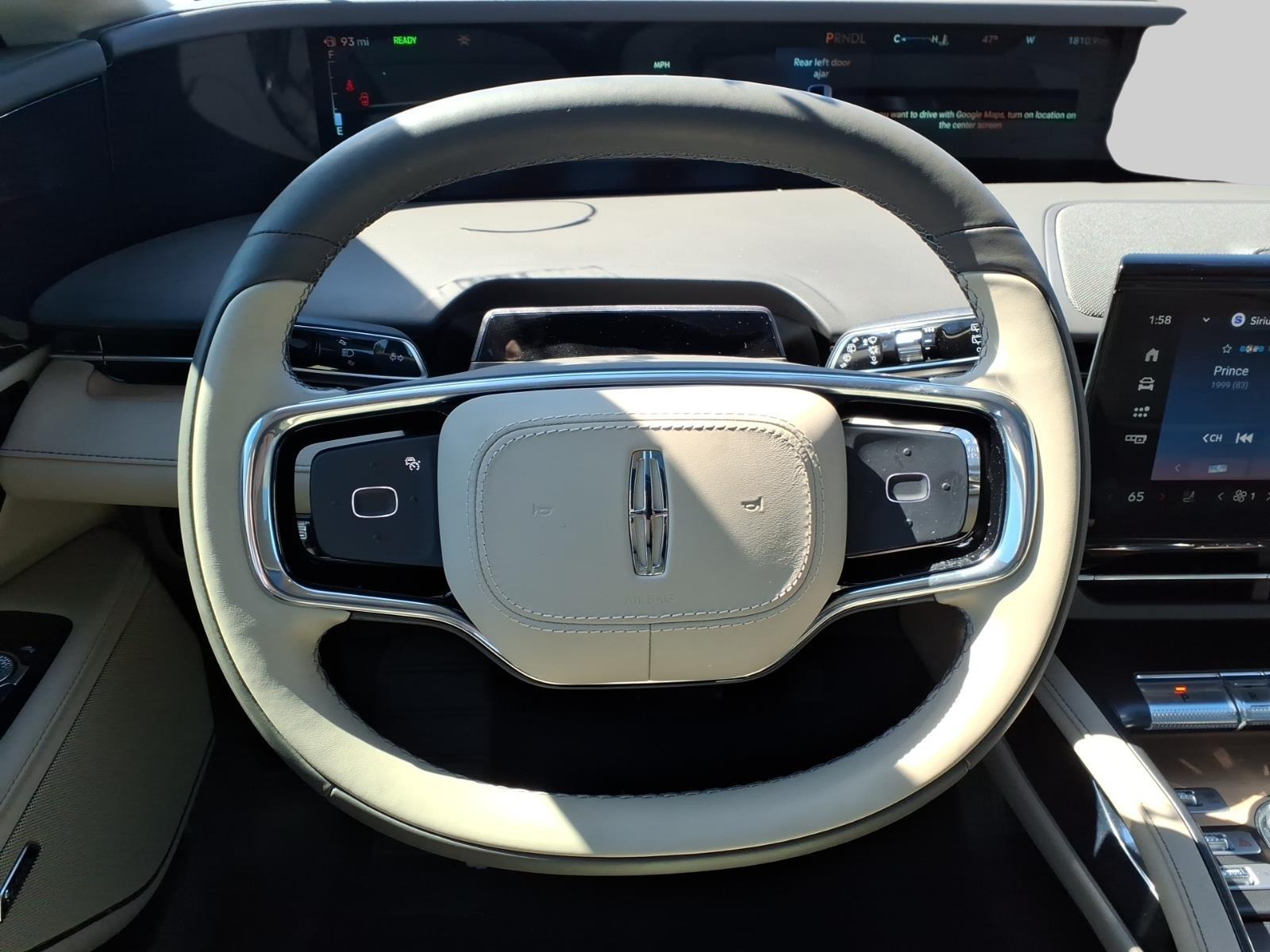 2025 – Lincoln – Nautilus Hybrid