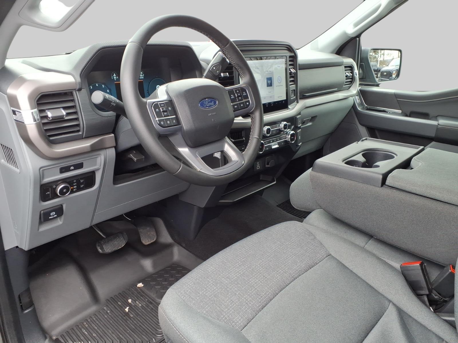 2025 – Ford – F-150