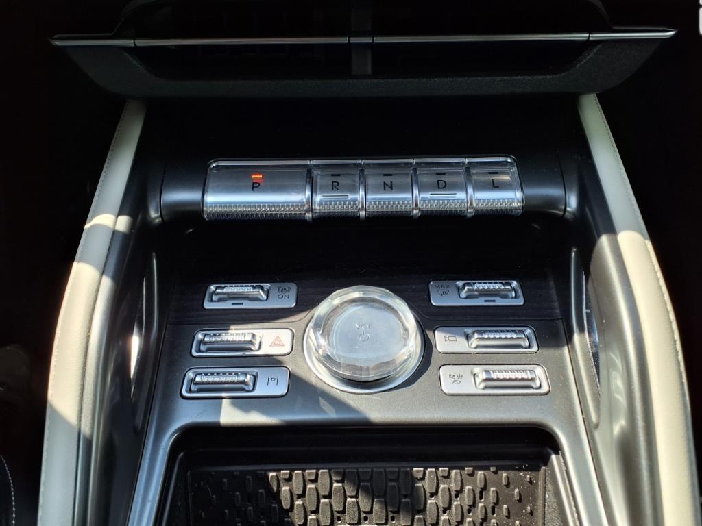 2024 – Lincoln – Nautilus Hybrid