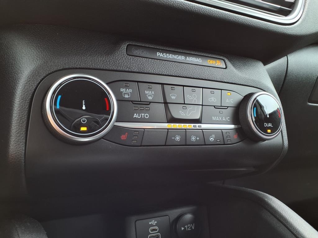 2024 – Ford – Escape