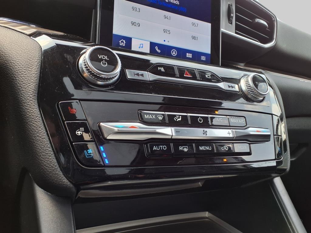 2023 – Ford – Explorer