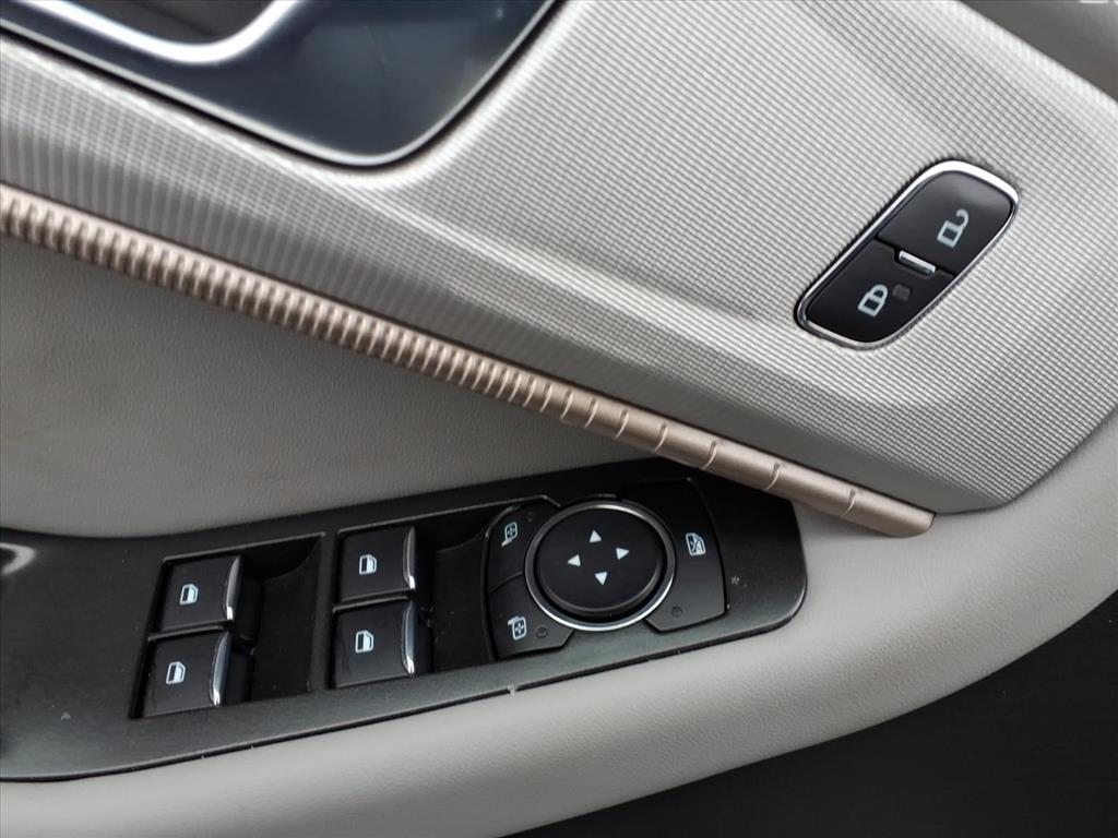 2025 – Ford – Explorer