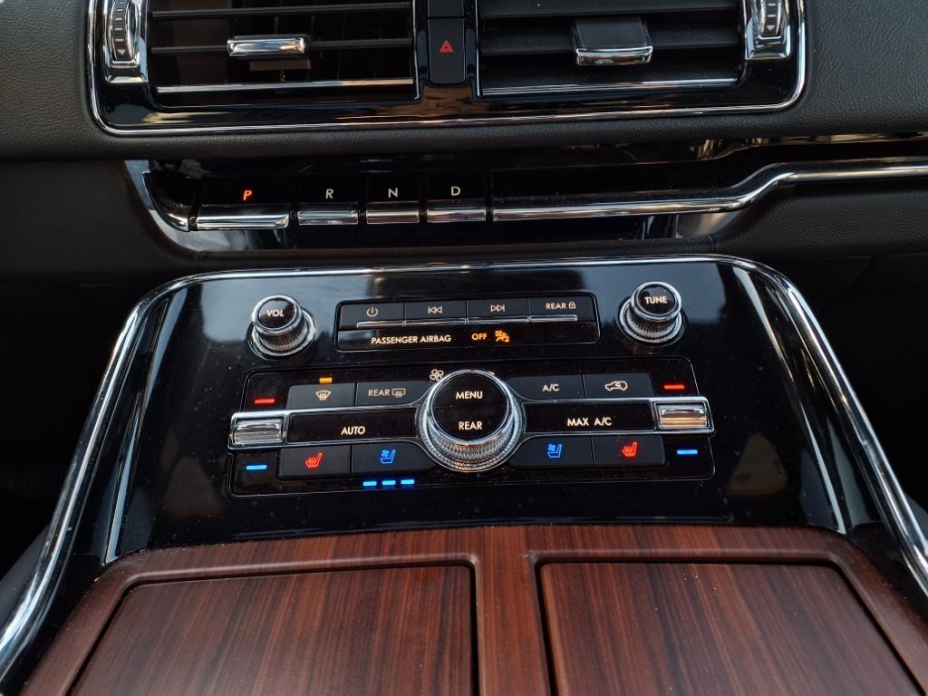 2022 – Lincoln – Navigator