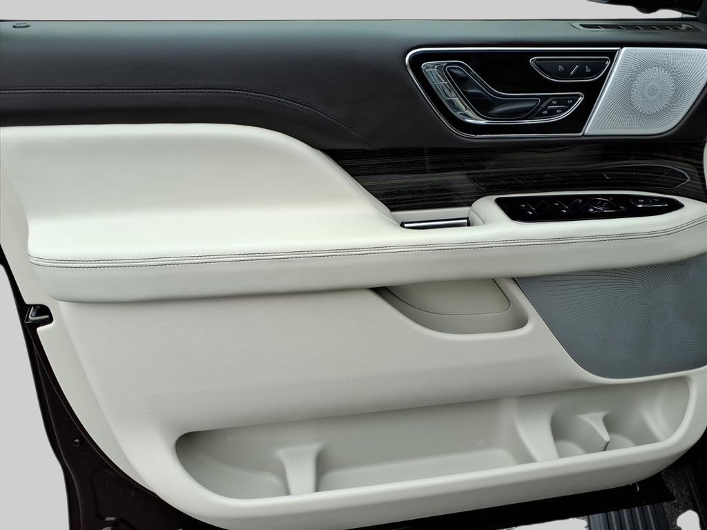 2024 – Lincoln – Navigator