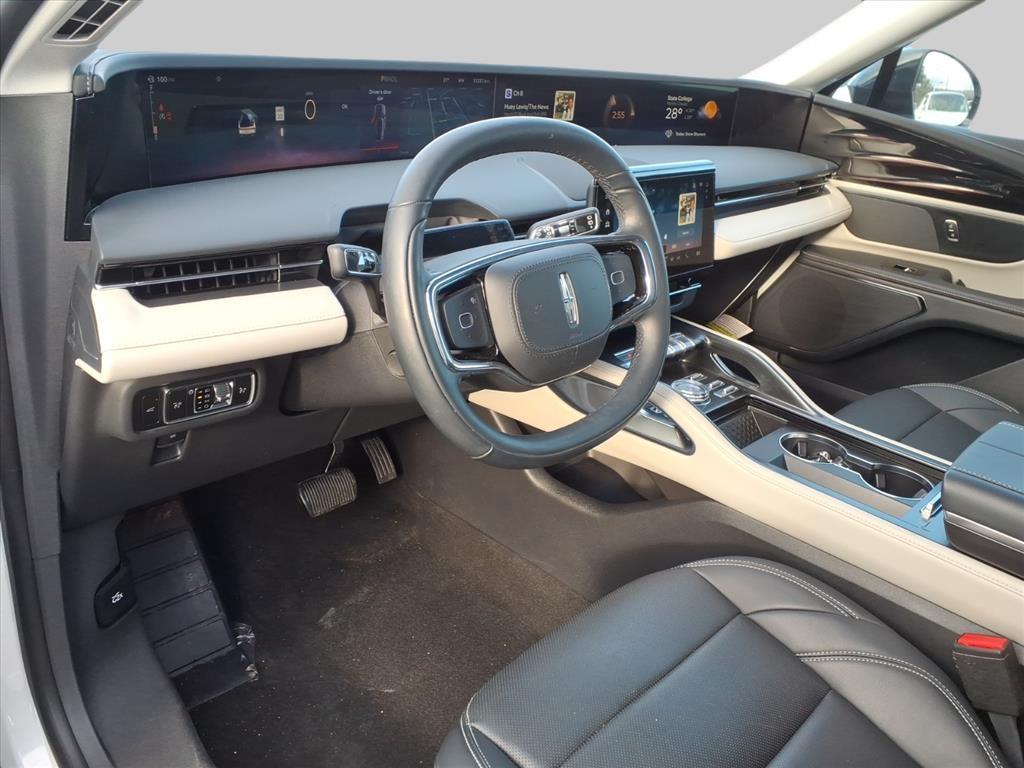 2025 – Lincoln – Nautilus