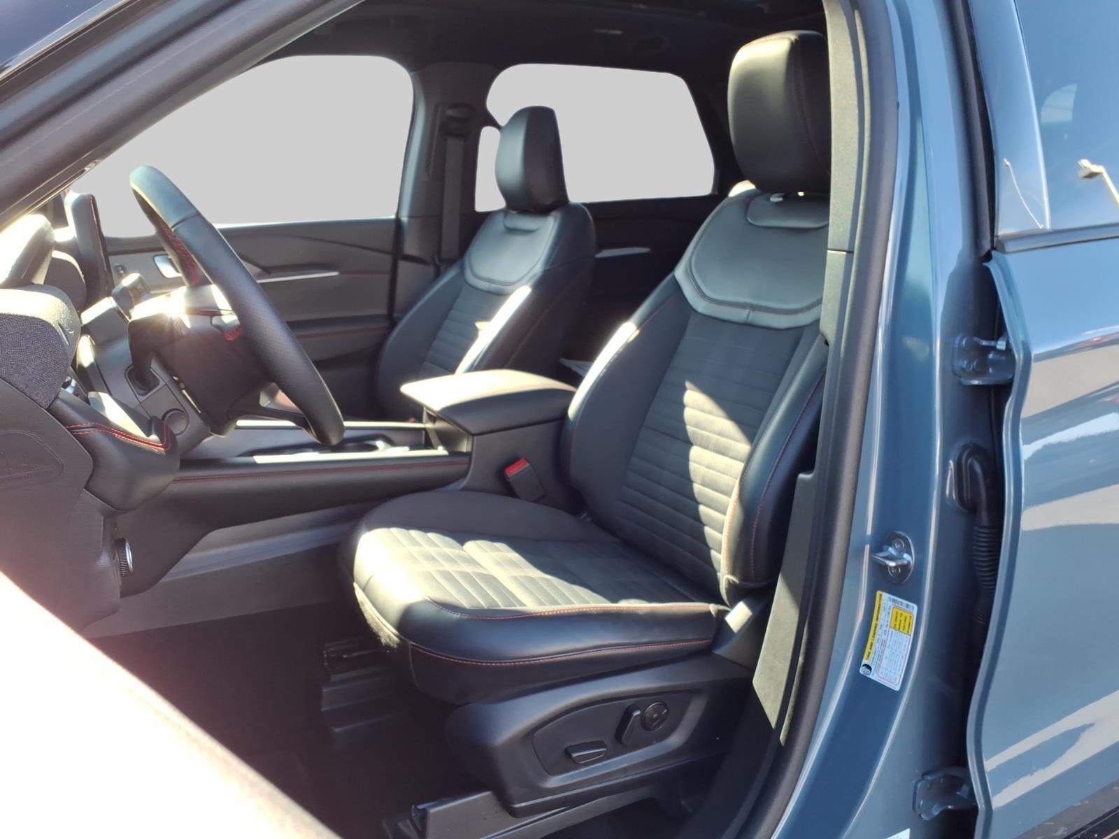 2025 – Ford – Explorer