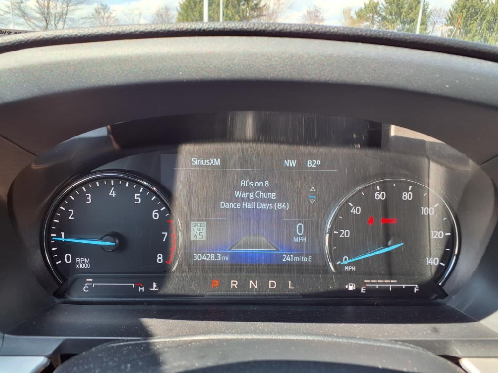 2022 – Ford – Explorer