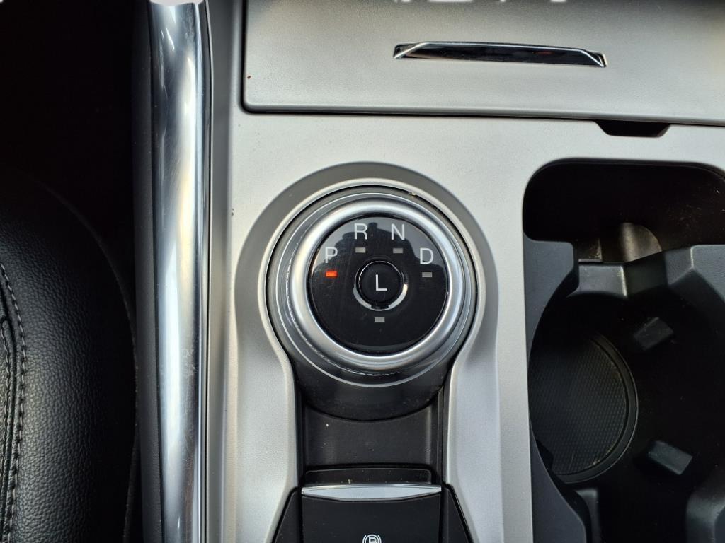 2023 – Ford – Explorer