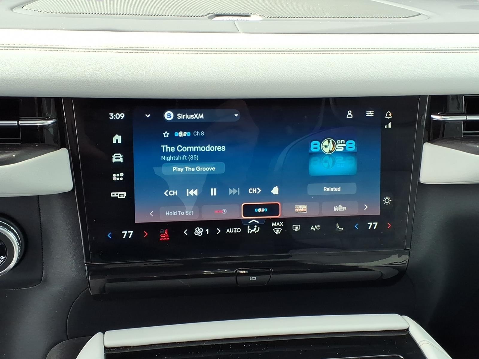 2025 – Lincoln – Navigator L