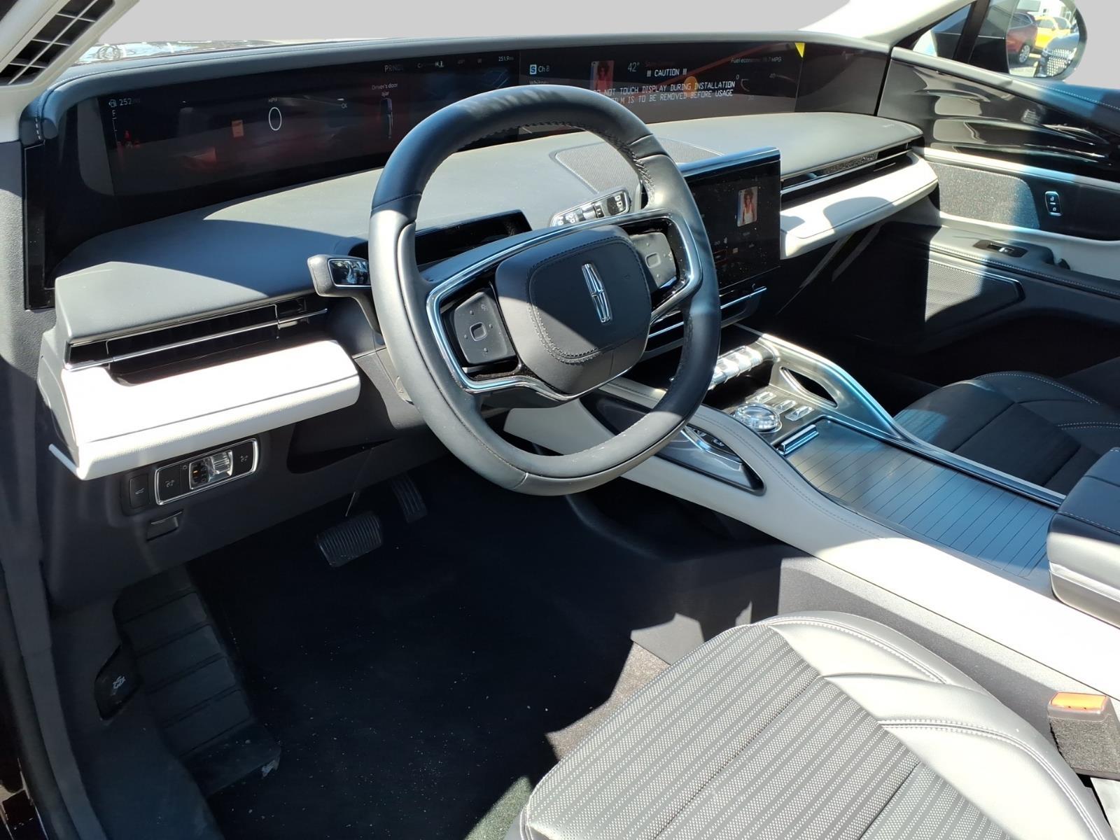2024 – Lincoln – Nautilus