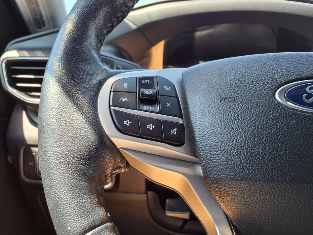 2022 – Ford – Explorer
