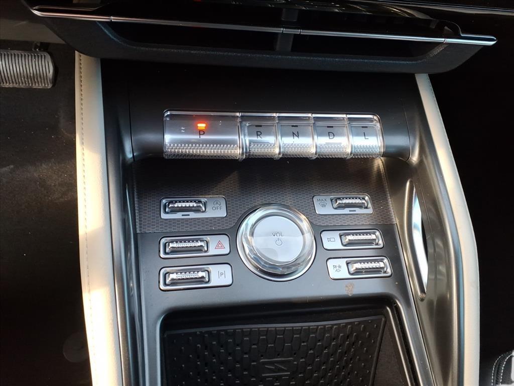 2025 – Lincoln – Nautilus