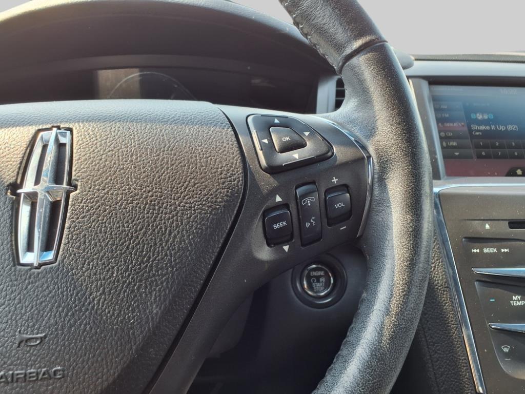 2015 – Lincoln – MKS