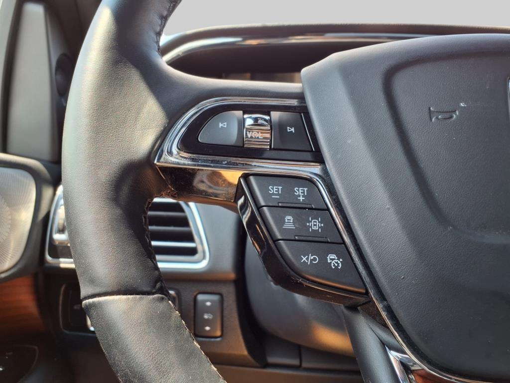 2023 – Lincoln – Navigator L