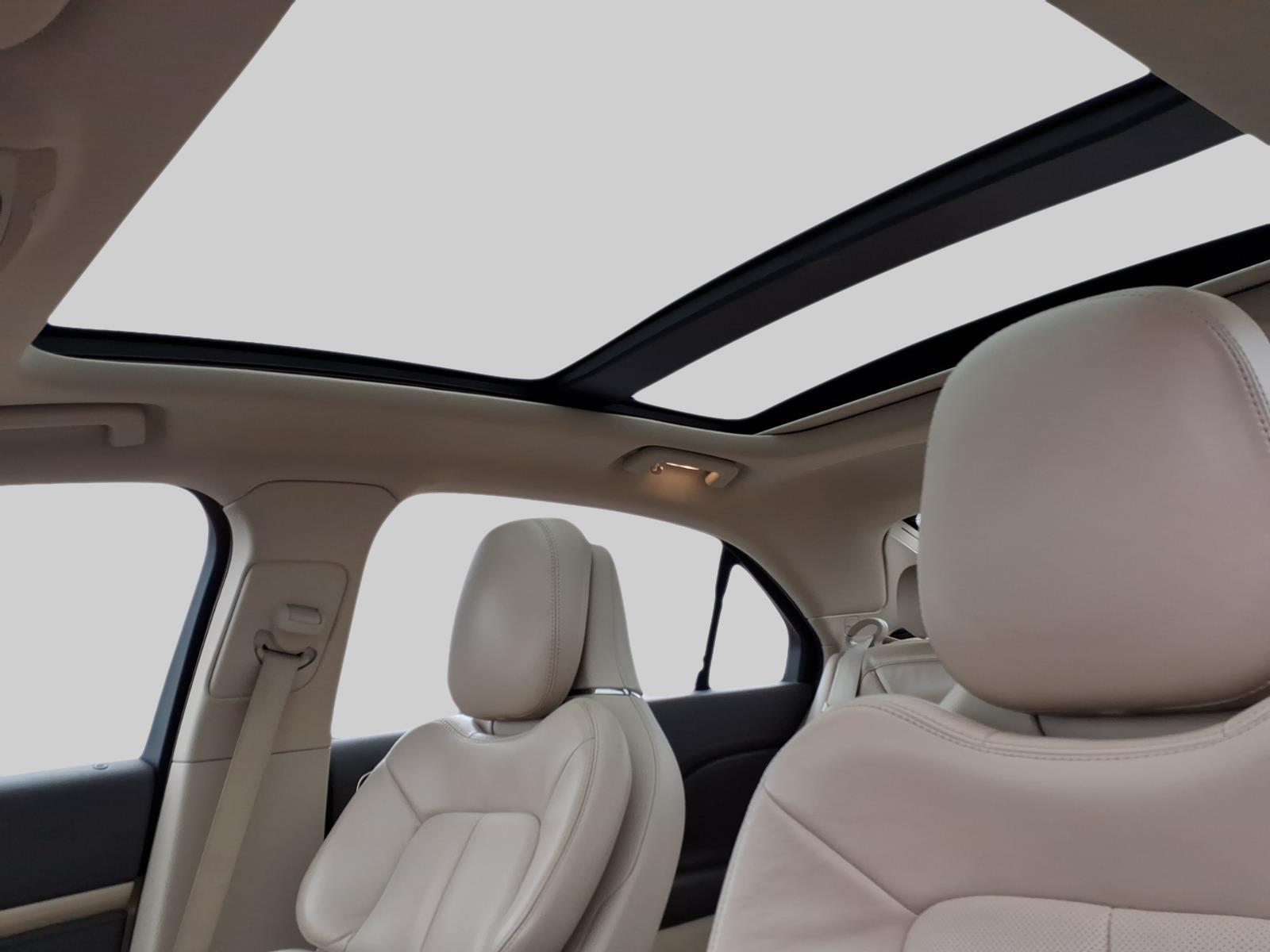 2017 – Lincoln – Continental