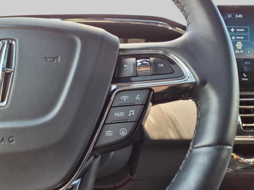 2023 – Lincoln – Navigator L