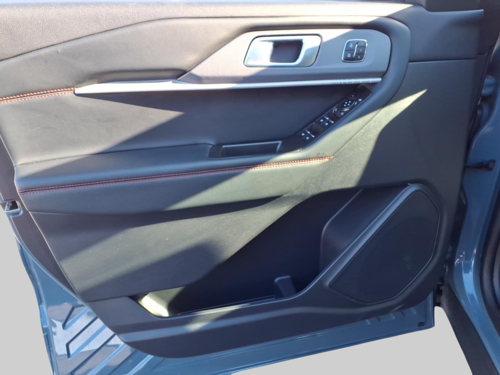 2025 – Ford – Explorer