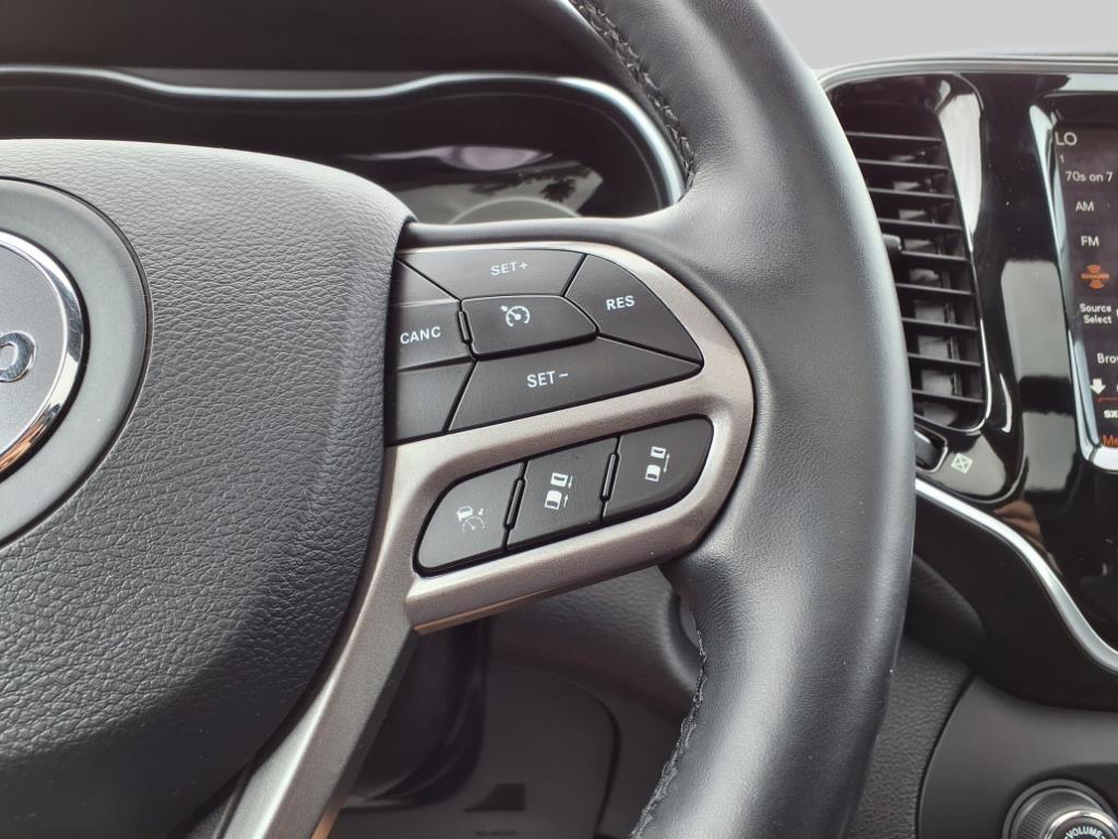 2021 – Jeep – Cherokee