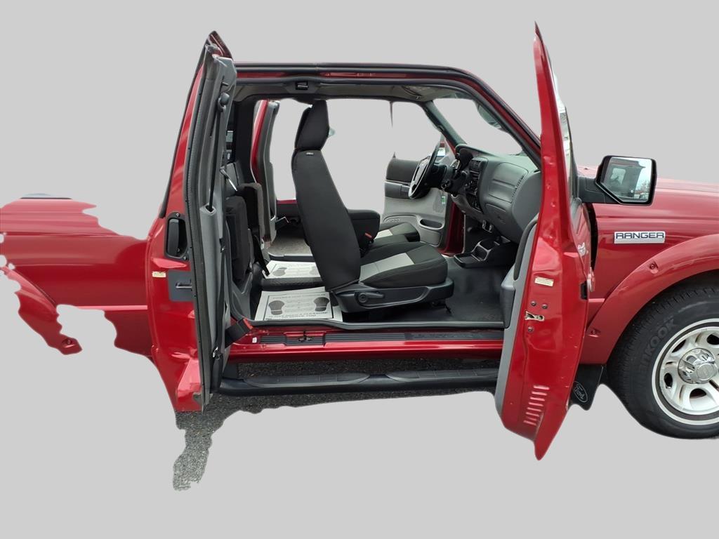 2011 – Ford – Ranger