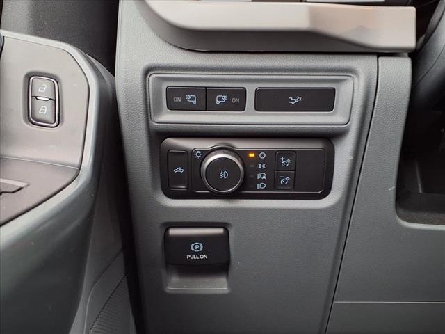 2022 – Ford – F-150
