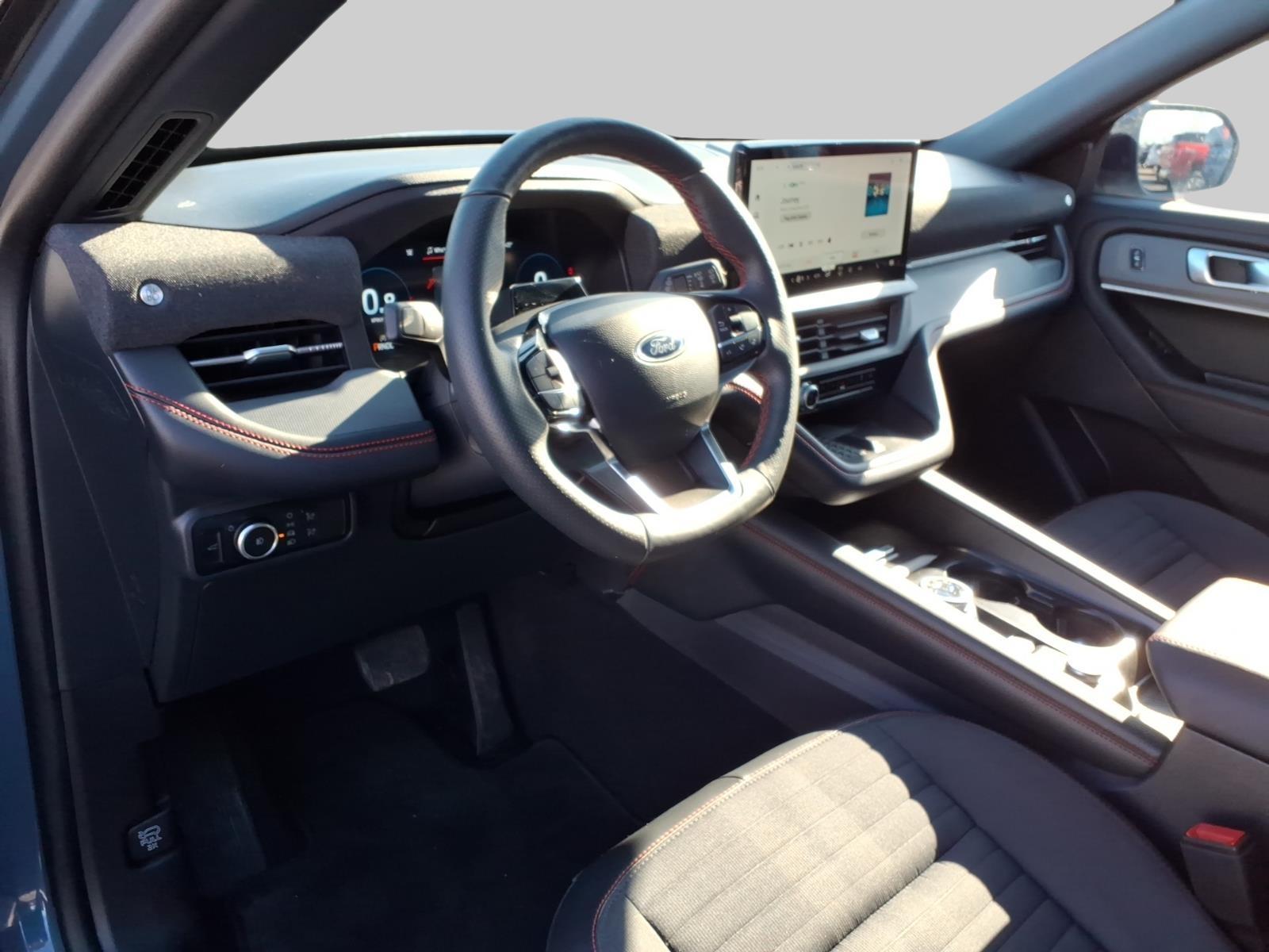 2025 – Ford – Explorer