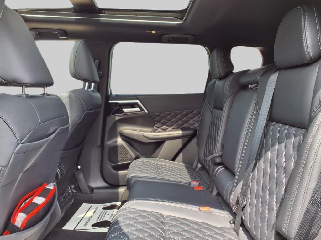 2023 – Mitsubishi – Outlander
