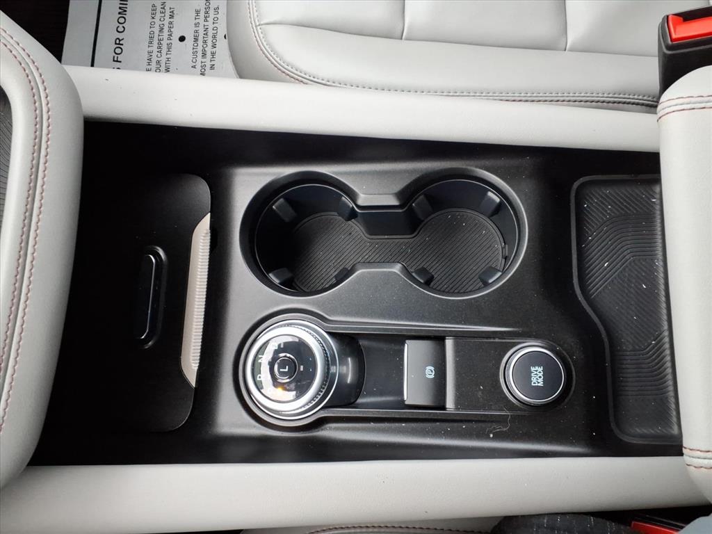 2025 – Ford – Explorer